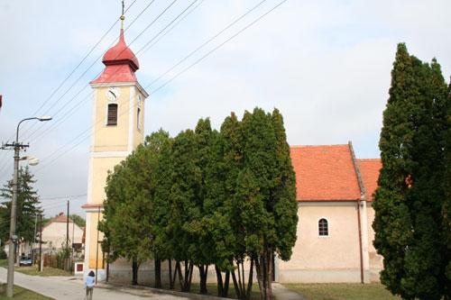 Kirche von Dolné Dubové