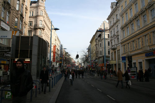 ... die Mariahilfer Straße wartet