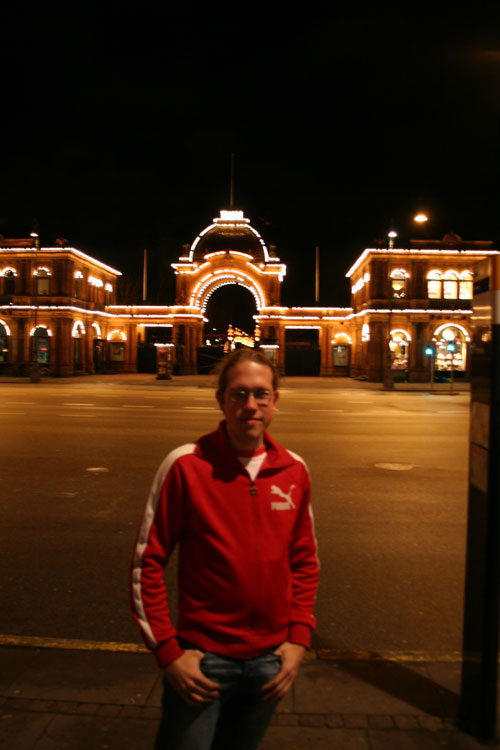 Dominik in front of Tivoli