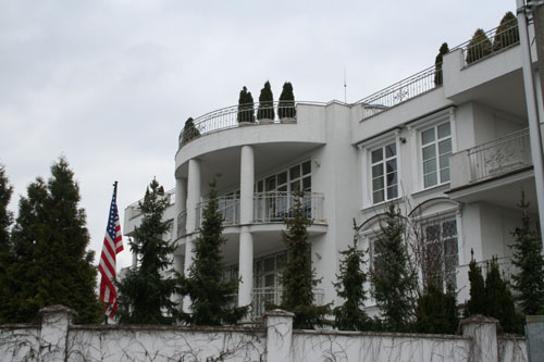 Das Weiße Haus ist in Bratislava nicht in Washington :-))