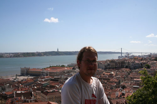 Me in front of Ponte 25 de Abril