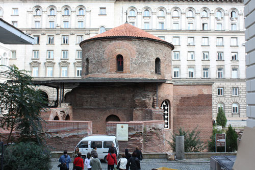A former Roman thermae - Now it's St. George Rotunda curch