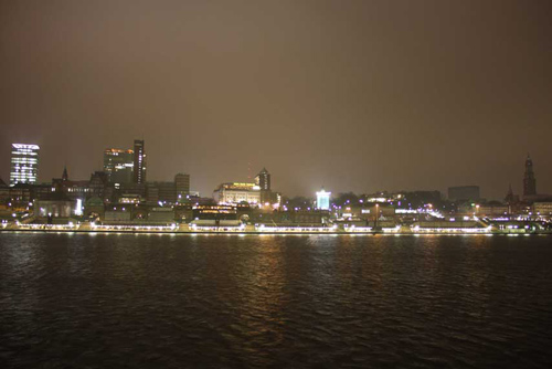 After passing through the tunnel: Hamburg from a different point of view