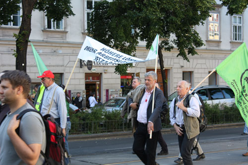 Karl Öllinger von den Grünen zwischen Marxisten und Kommunisten