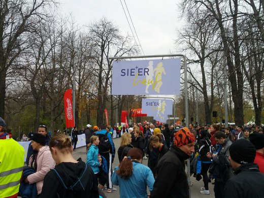 Warten in der Staffelübergabe Warten in der Staffelübergabe